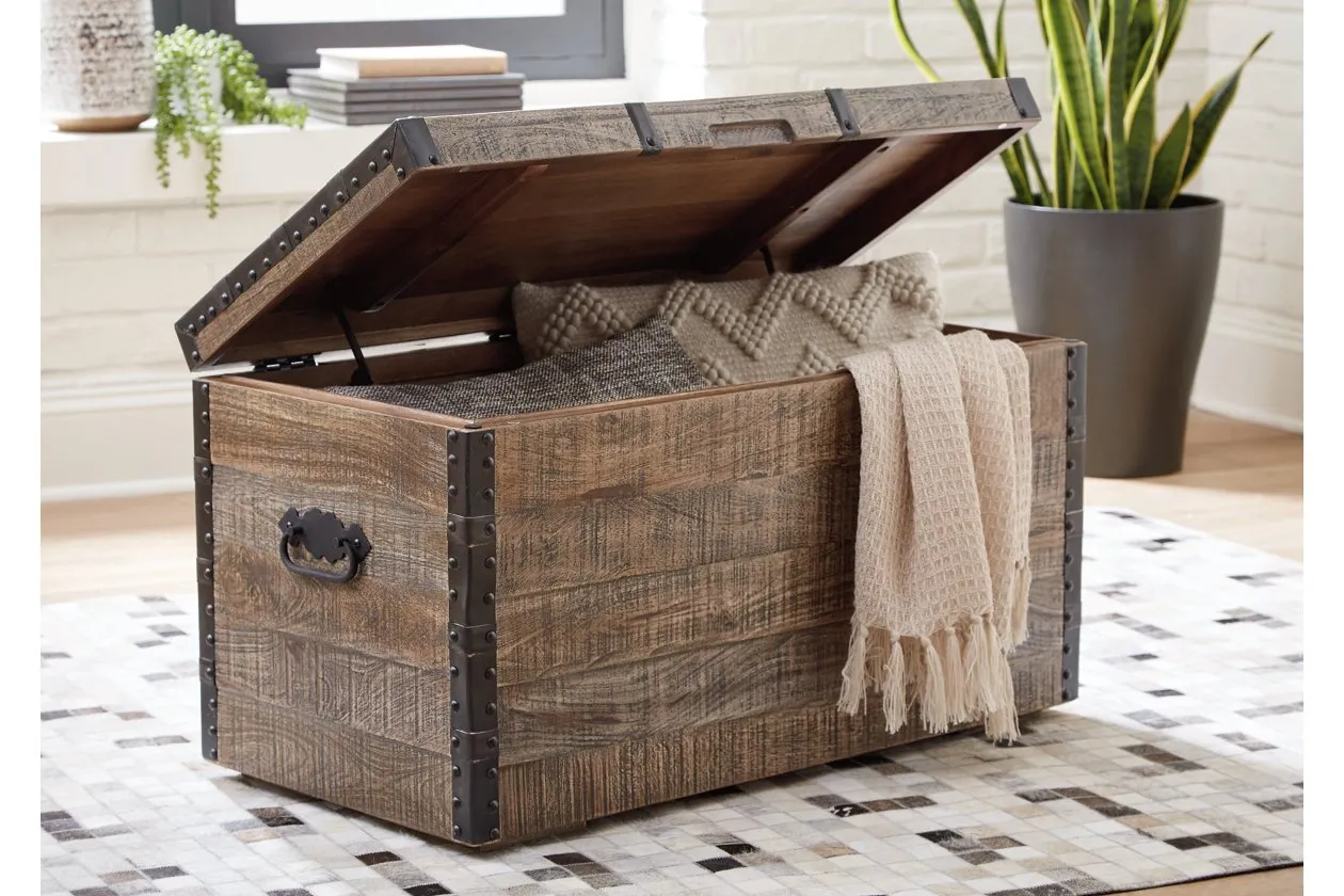 Dartland Distressed Gray Storage Trunk