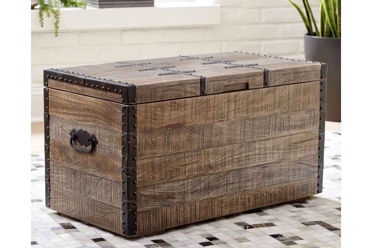 Dartland Distressed Gray Storage Trunk