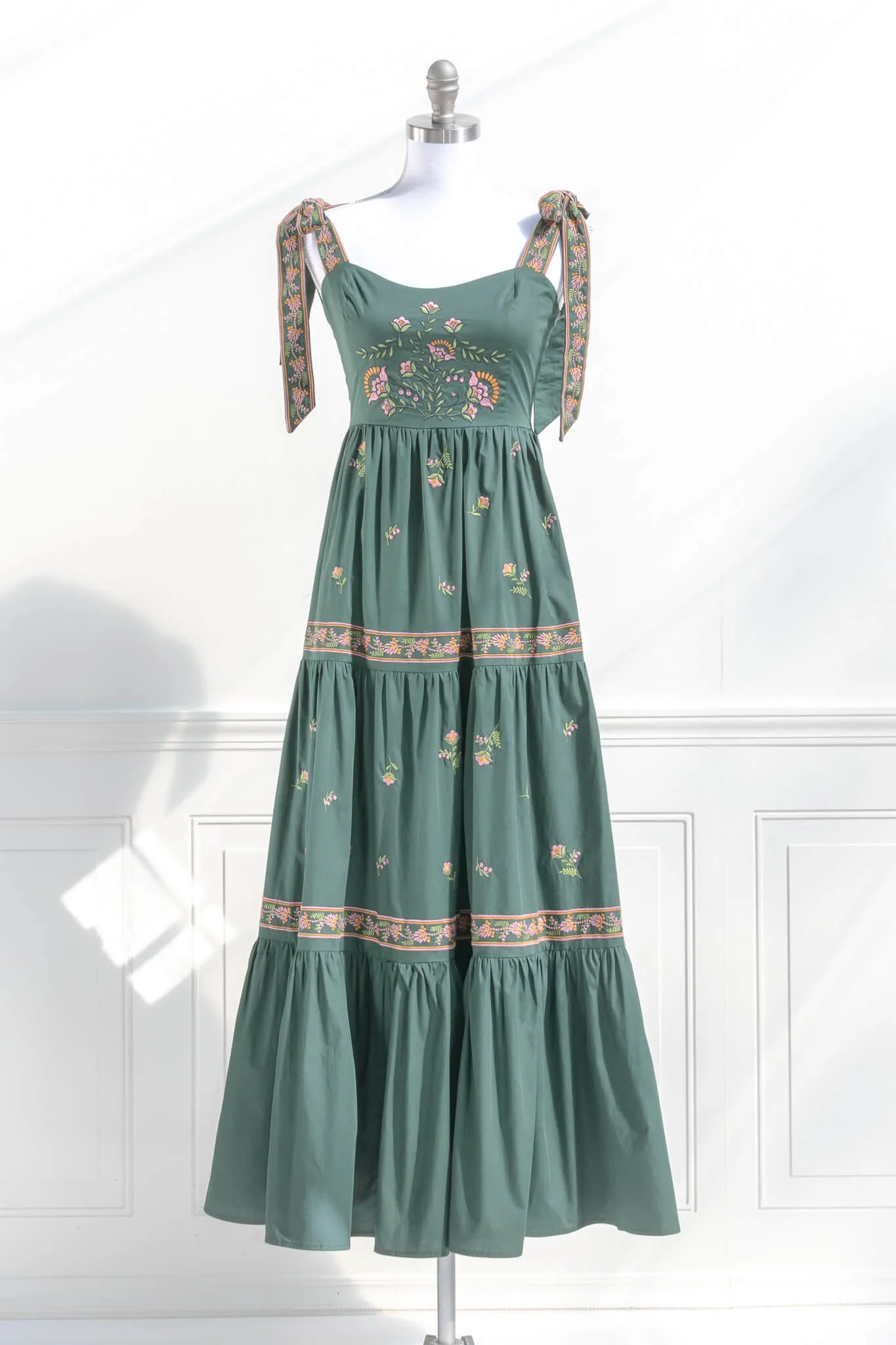 Folkflower Embroidered Maxi Dress