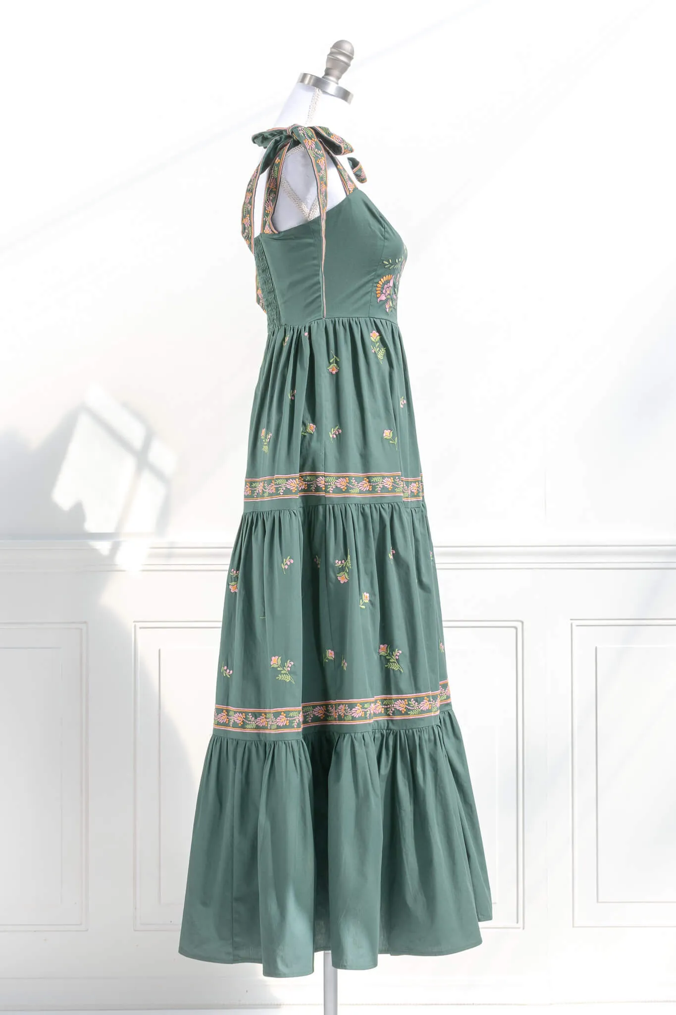 Folkflower Embroidered Maxi Dress