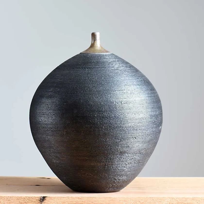 Matte Onyx Gold Lip Raku Vessel