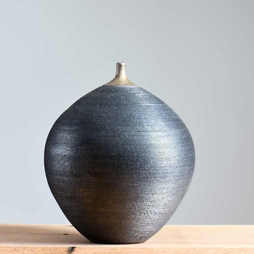 Matte Onyx Gold Lip Raku Vessel