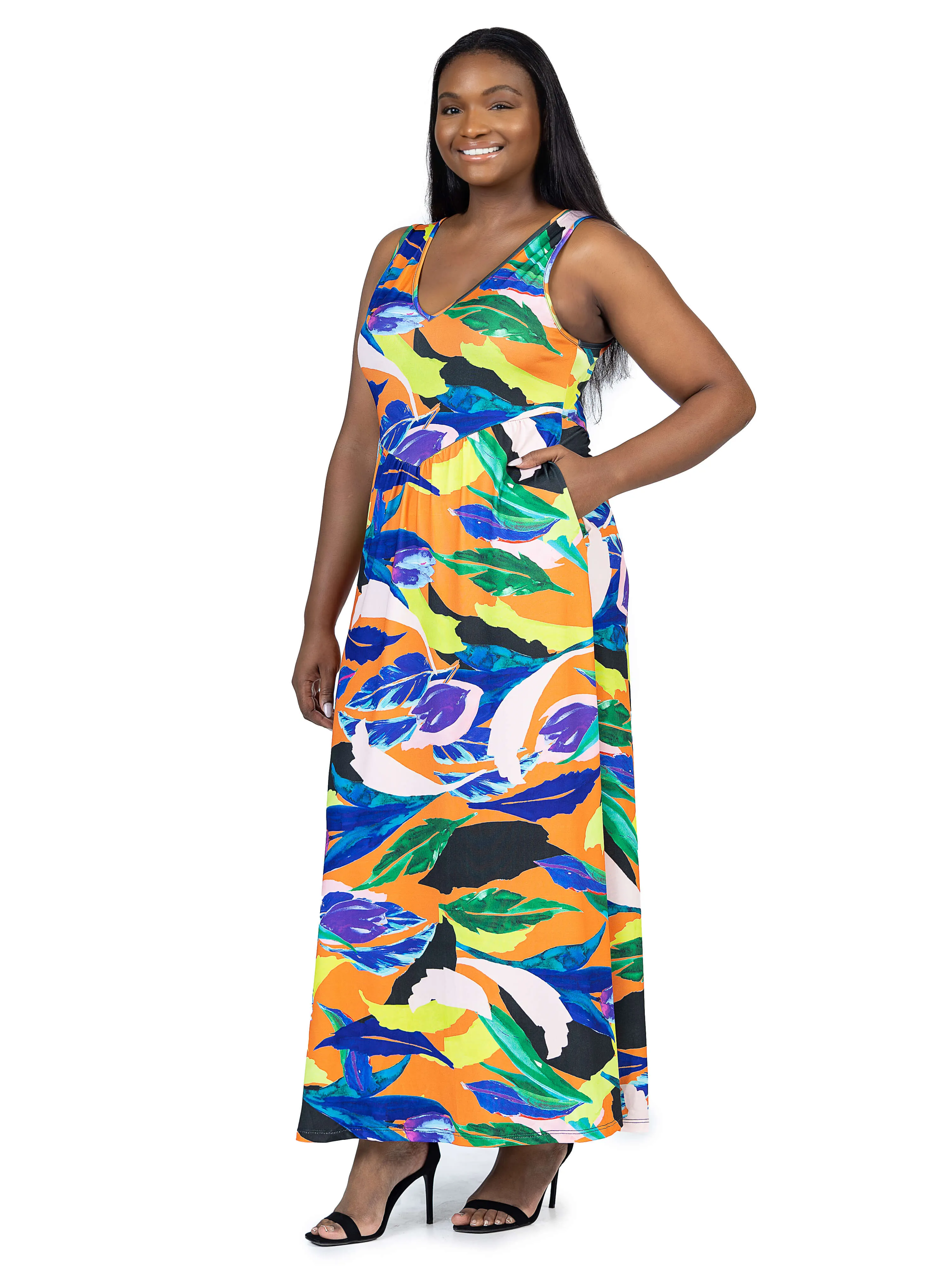 Multicolor Floral Sleeveless V Neck Plus Size Maxi Dress With Pockets